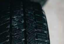 Naujos padangos – kodėl jos svarbios saugumui ir automobilio valdymui?